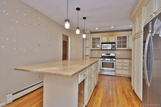 887 Stockton Road, Valley Cottage, NY 10989