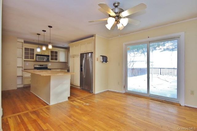 887 Stockton Road, Valley Cottage, NY 10989