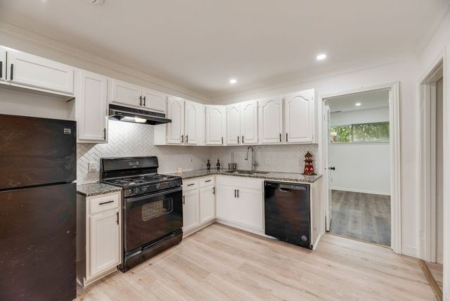 1406 Highland Street, Mesquite, TX 75149