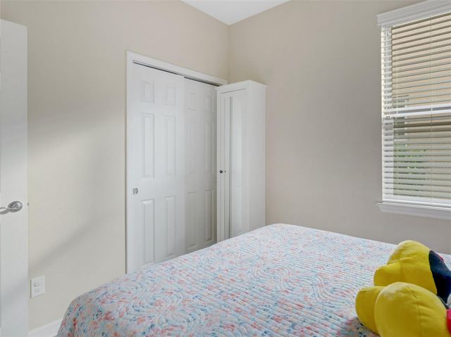 516 PAMPLONA PLACE, Davenport, FL 33837