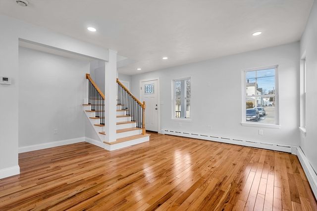 119 Pebble St, Fall River, MA 02721