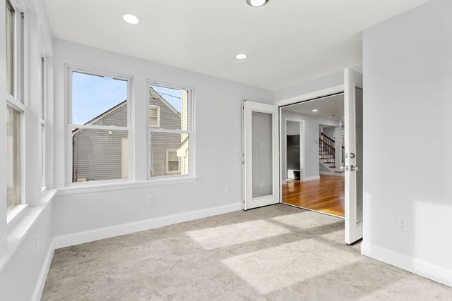 119 Pebble St, Fall River, MA 02721