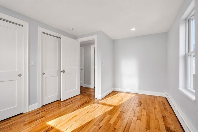 119 Pebble St, Fall River, MA 02721