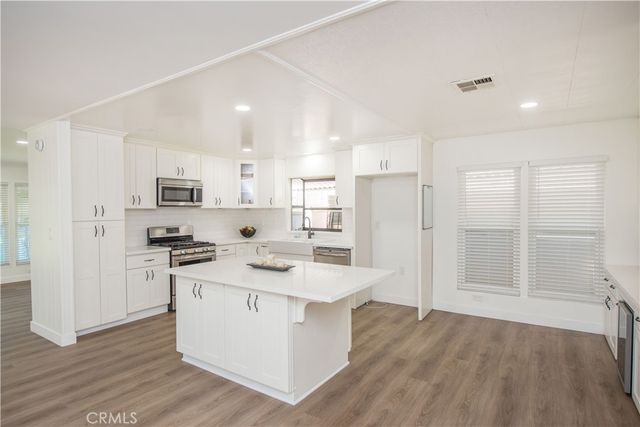 14036 Lake View Drive 143, La Mirada, CA 90638