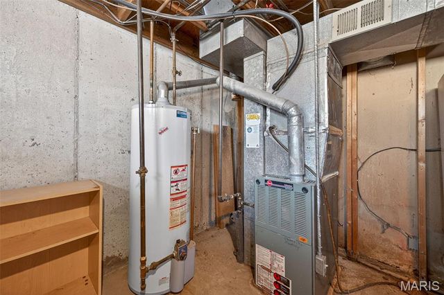 2233 Campus Drive, St Charles, MO 63301