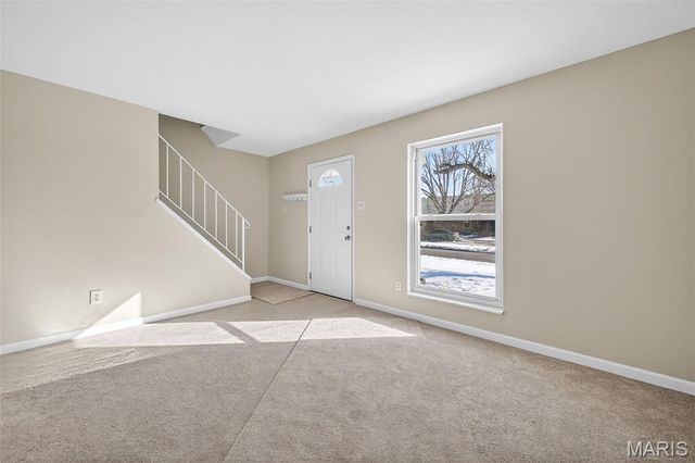 2233 Campus Drive, St Charles, MO 63301