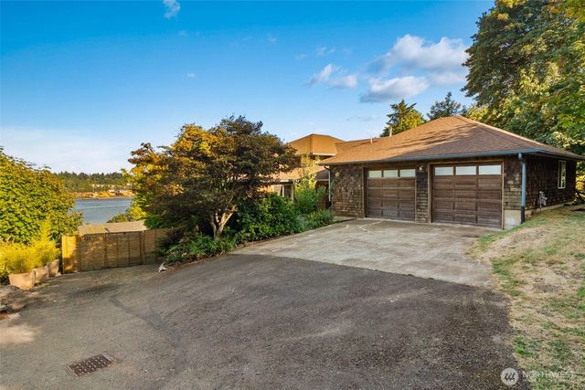 1111 Woodard Avenue NW, Olympia, WA 98502