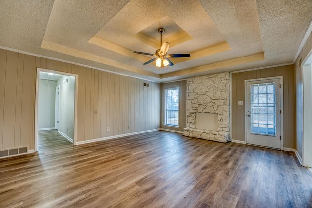 2455 BARBARO DR, Bartlett, TN 38134