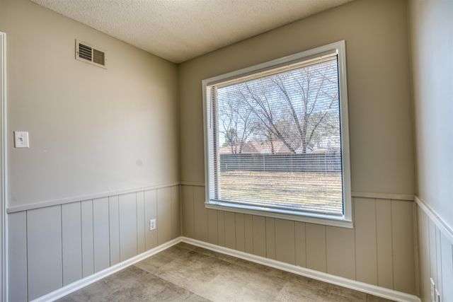 2455 BARBARO DR, Bartlett, TN 38134