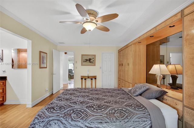 10681 Greenbriar Ct, Boca Raton, FL 33498