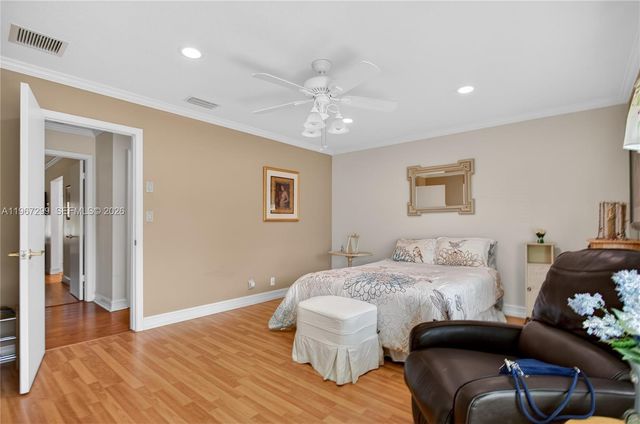 10681 Greenbriar Ct, Boca Raton, FL 33498