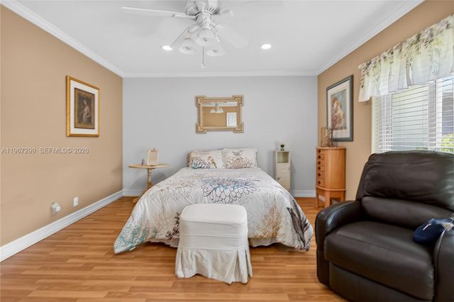 10681 Greenbriar Ct, Boca Raton, FL 33498