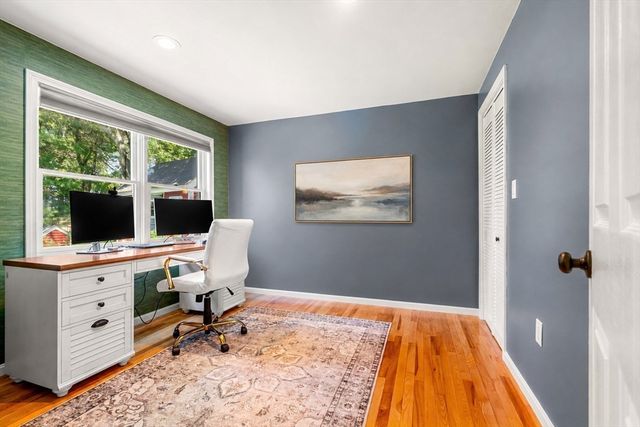 10 Old Rowley Rd, Newbury, MA 01951