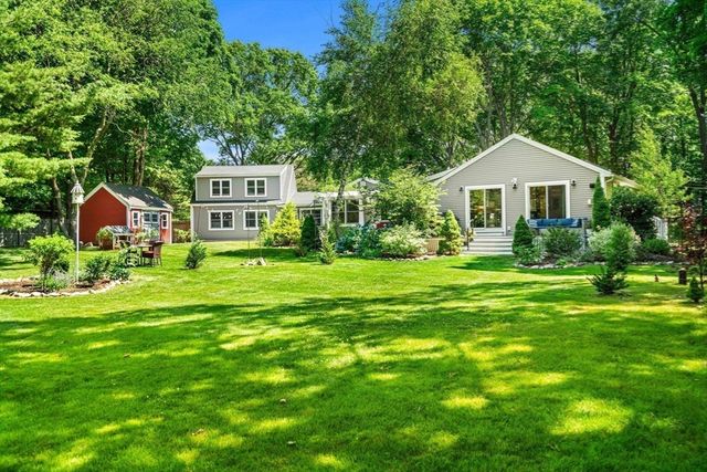 10 Old Rowley Rd, Newbury, MA 01951
