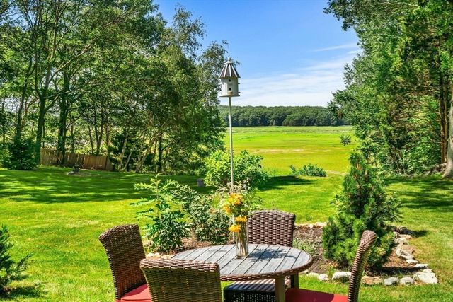 10 Old Rowley Rd, Newbury, MA 01951