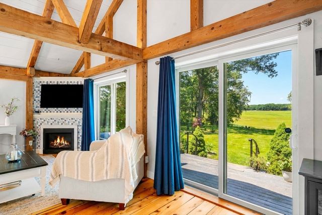 10 Old Rowley Rd, Newbury, MA 01951