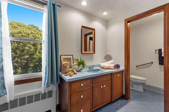 2000 Bridge Road, Eastham, MA 02642