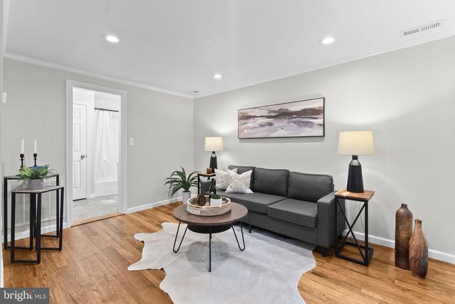 2303 W HOOVER RD, Haywood, VA 22722