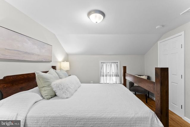 2303 W HOOVER RD, Haywood, VA 22722
