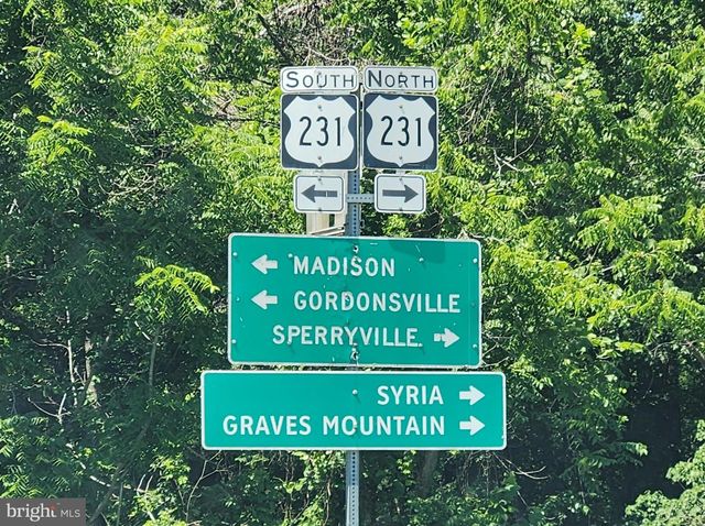 2303 W HOOVER RD, Haywood, VA 22722