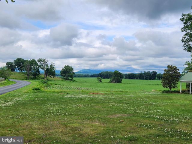 2303 W HOOVER RD, Haywood, VA 22722