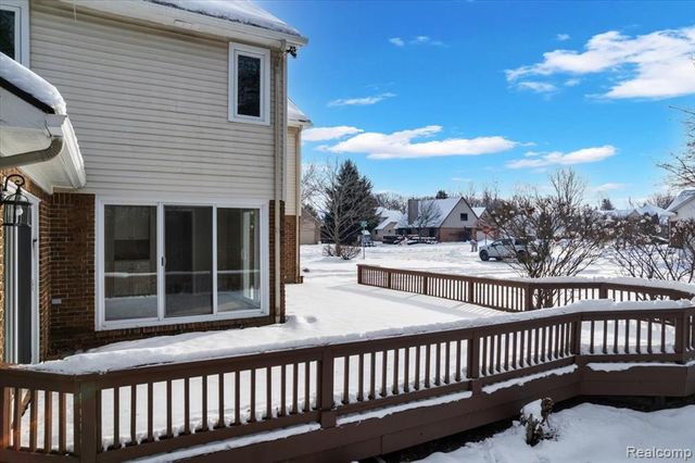 1468 Stauch Drive, West Bloomfield, MI 48324