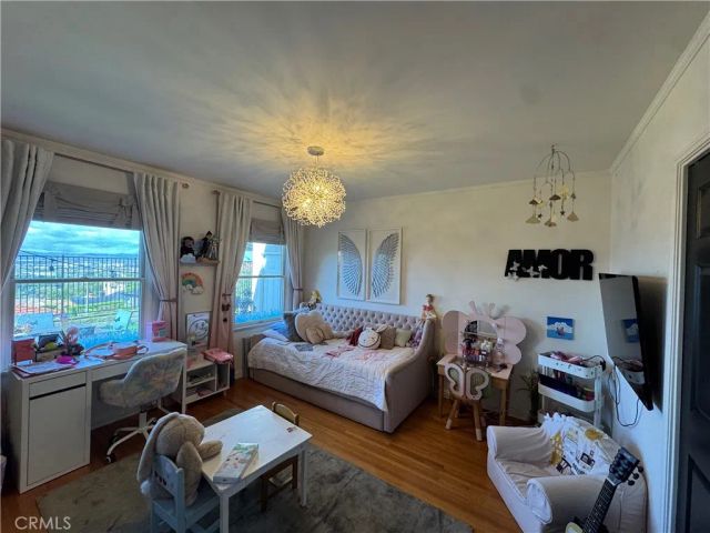 924 Irving Drive, Burbank, CA 91504