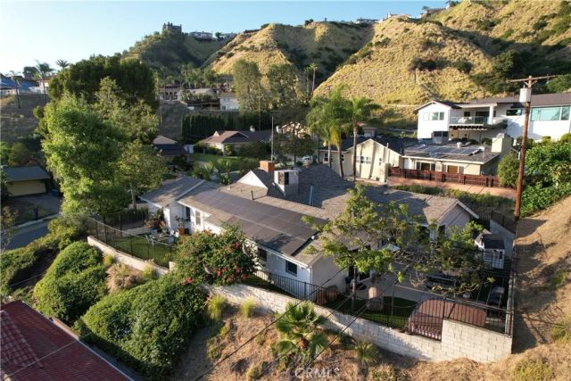 924 Irving Drive, Burbank, CA 91504