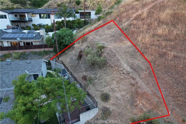 924 Irving Drive, Burbank, CA 91504