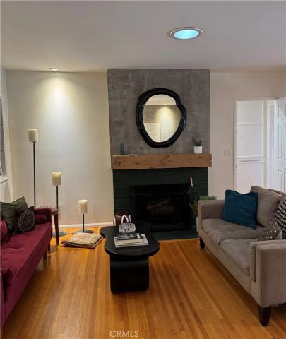 924 Irving Drive, Burbank, CA 91504