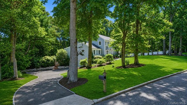 71 Westchester Drive, Rocky Point, NY 11778