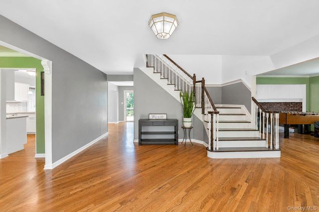71 Westchester Drive, Rocky Point, NY 11778