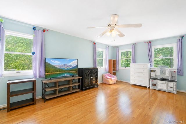 71 Westchester Drive, Rocky Point, NY 11778