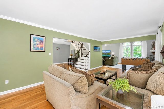 71 Westchester Drive, Rocky Point, NY 11778