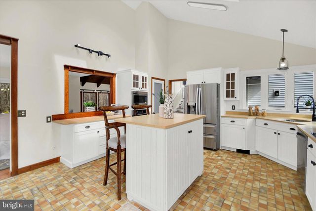 1218 CANDYTUFT, West Chester, PA 19380