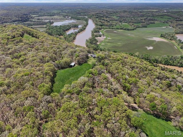 1849 Benson Road, Hermann, MO 65041