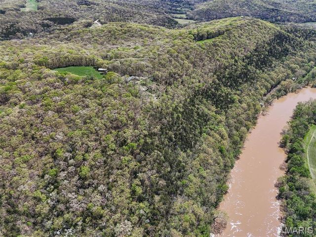 1849 Benson Road, Hermann, MO 65041