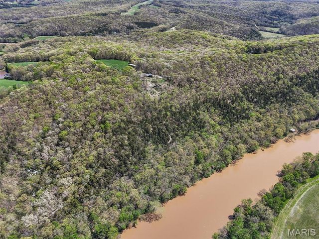 1849 Benson Road, Hermann, MO 65041