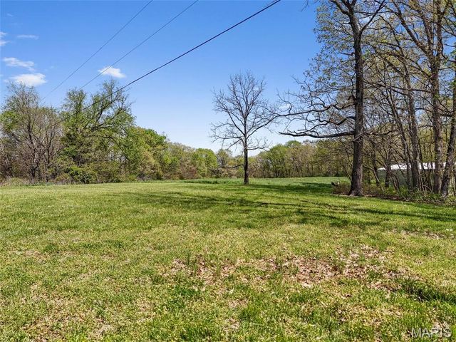 1849 Benson Road, Hermann, MO 65041