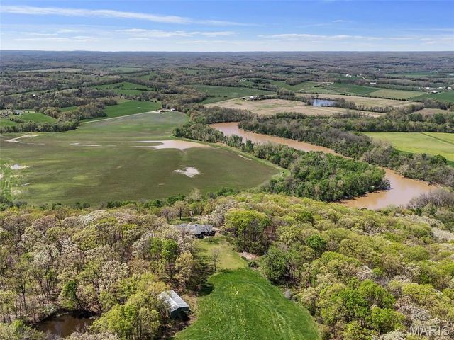 1849 Benson Road, Hermann, MO 65041