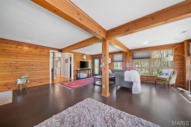 1849 Benson Road, Hermann, MO 65041