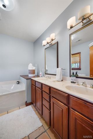 1849 Benson Road, Hermann, MO 65041