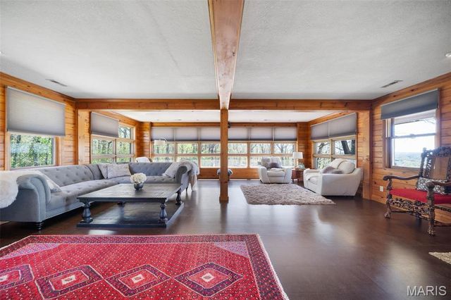 1849 Benson Road, Hermann, MO 65041