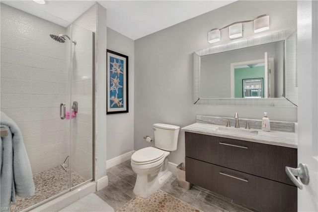 508 Courtside DR E203, Naples, FL 34105