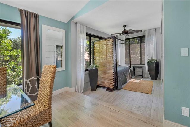 508 Courtside DR E203, Naples, FL 34105