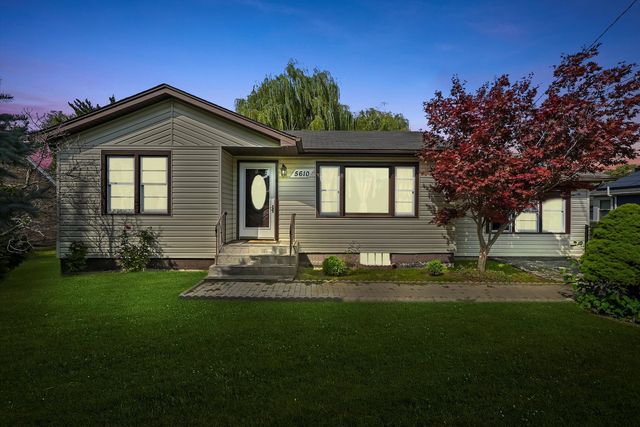 5610 W 85th Street, Burbank, IL 60459