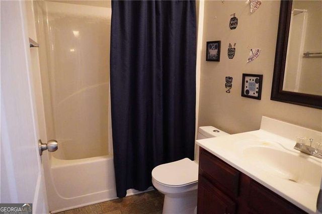 7985 Sandpoint Place, Lithia Springs, GA 30122