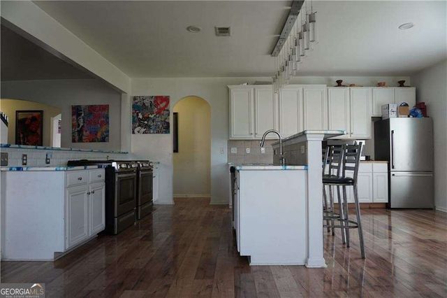 7985 Sandpoint Place, Lithia Springs, GA 30122