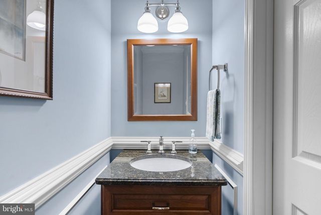 3 KENT GARDENS CIR, Gaithersburg, MD 20878
