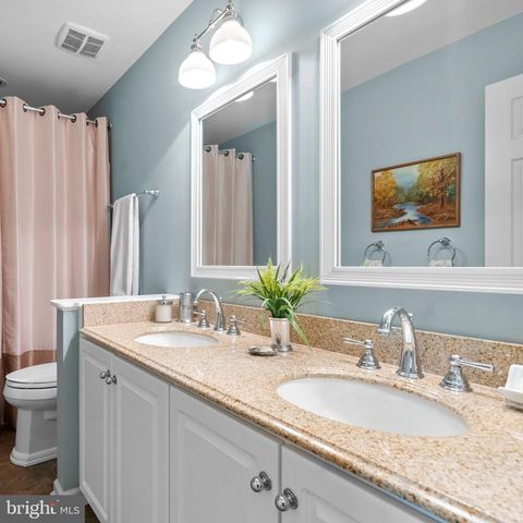 3 KENT GARDENS CIR, Gaithersburg, MD 20878